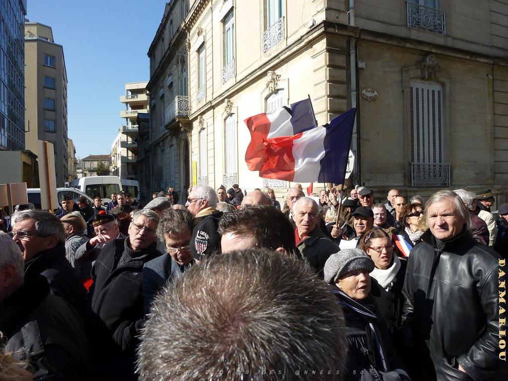 2012 03 10 NIMES MANIF CONTRE COLLOQUE DU FLN (7) PAR GV.JPG
